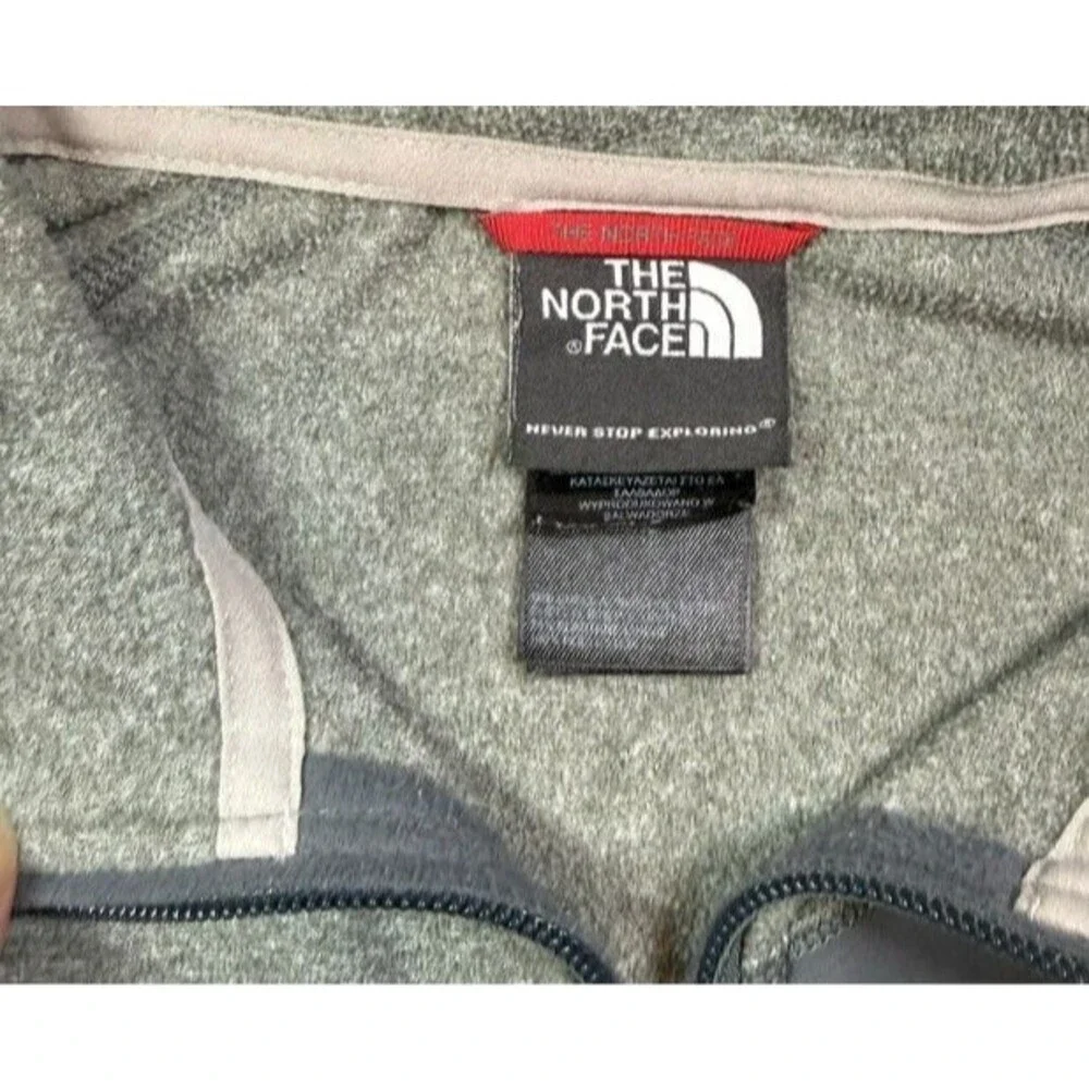 The North Face Mens Size Large FlashDry Fleece 1/4 Zip Pullover Chest Pocket